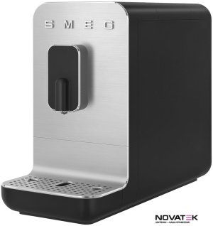 Эспрессо кофемашина Smeg BCC01BLMEU